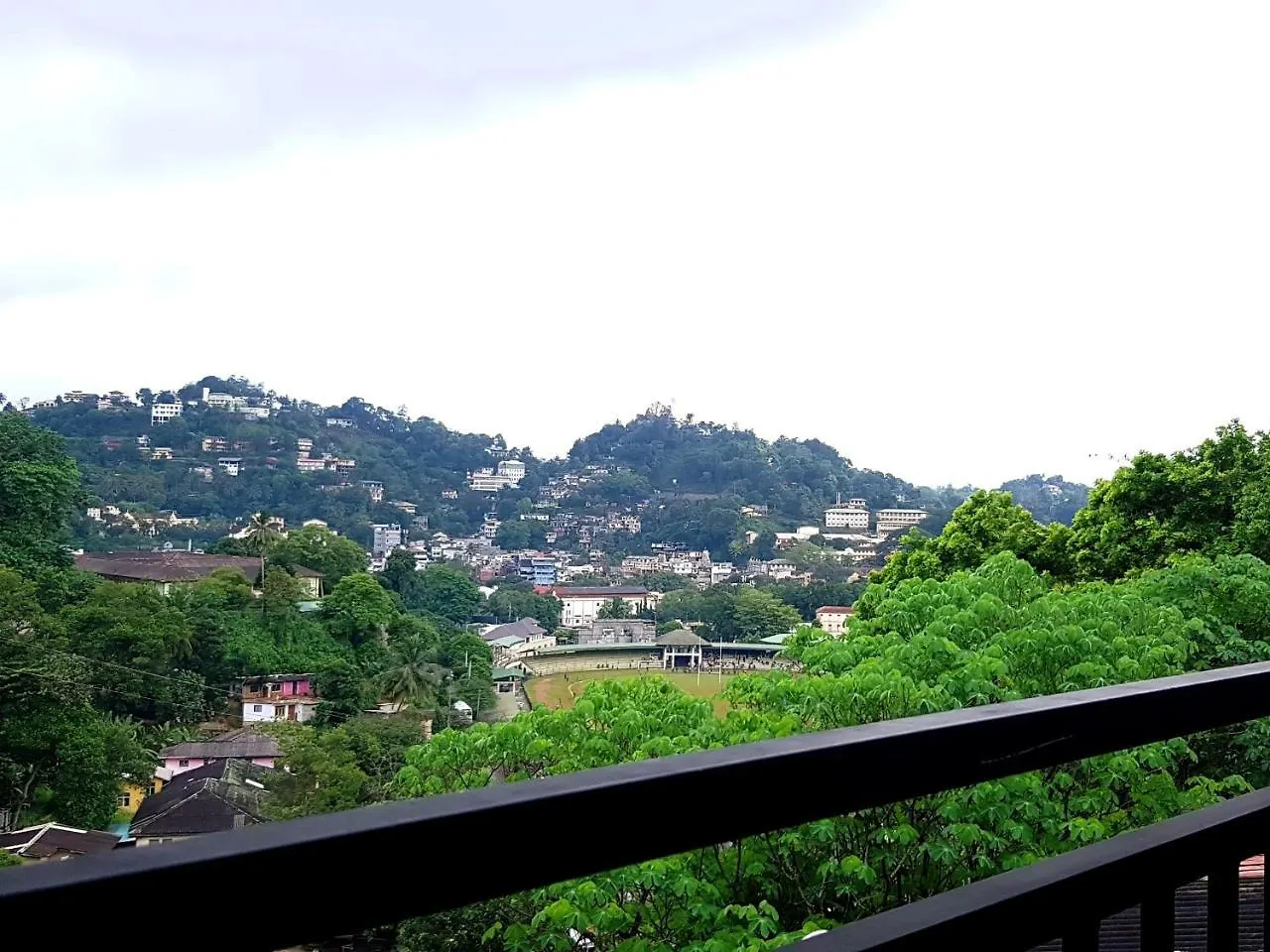 Jaye'S Homestay Kandy 2*,