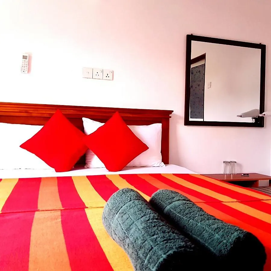 Jaye'S Homestay Kandy 2*,